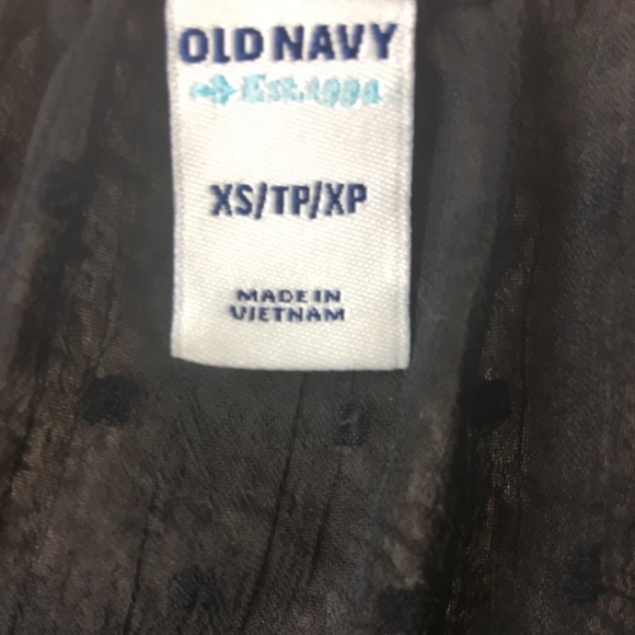 Old Navy Sheer Top - Picture 7 of 7
